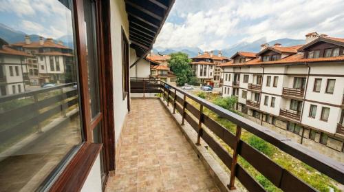 Mountain Paradise 2 - Cosy Mountain View Apartment - 200mbps Wifi, Bansko