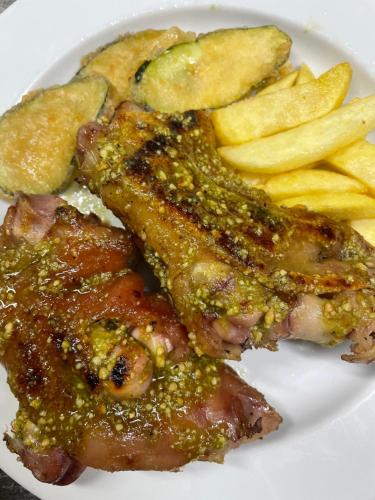 Hostal Ripollès (Hostal Ripolles) in Ripoll