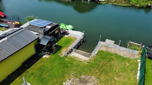 Ferienwohnungen Schiller in Landskron