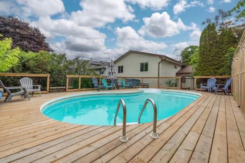 The Townie a 5BR Family & Group Poolside Retreat - ST 2025-0095 in Prince Edward (ON)