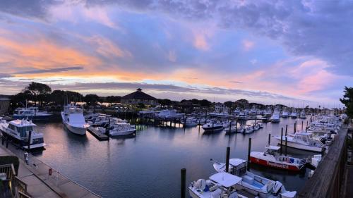 Inn at Camachee Harbor by CoolVacay, St. Augustine