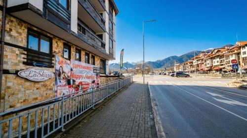 Mountain Paradise 4 - 1 Bedroom - Gondola, 100m away - Washer, 
