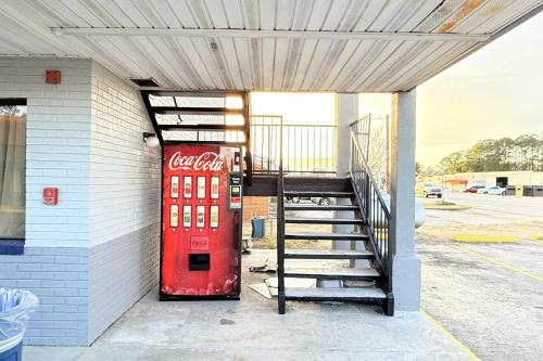 Oyo hotel Williamston - image 32