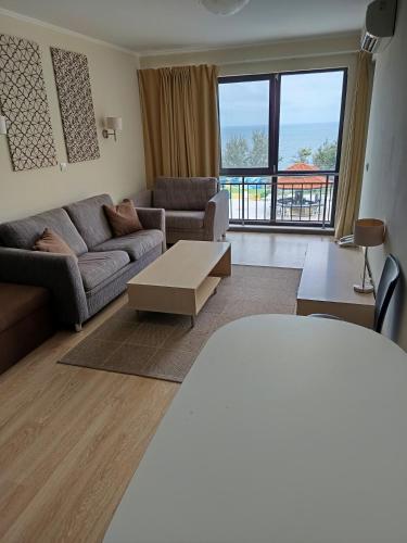 Byala Beach-b in 比亞拉