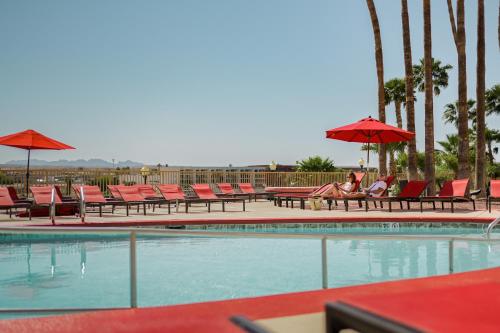 泳池, 勞克林金礦酒店 (Golden Nugget Laughlin) in 拉伏林
