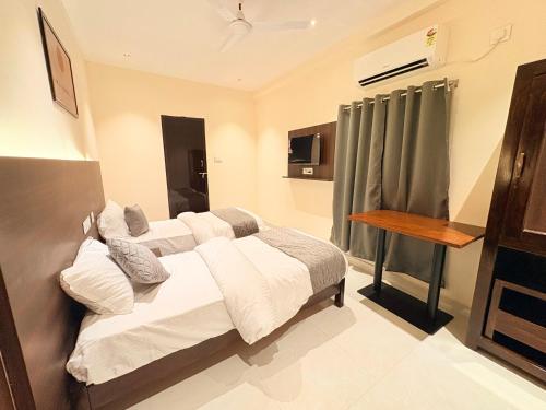The Classic 12 Hotel in Balayya Sastri Layout