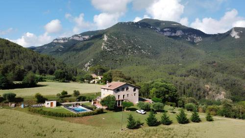 Allotjatments Can Servosa in Sales De Llierca