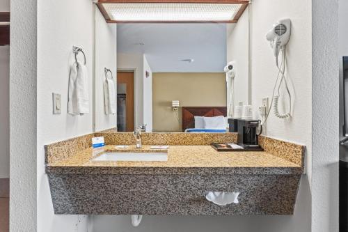 Rodeway Inn & Suites Nampa - 화장실