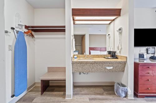 Rodeway Inn & Suites Nampa - 화장실