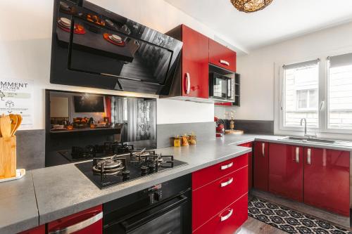 Jungle Saintaise - Appartement, Hypercentre, Fibre, Tv 4K, Parking Privé Payant (Jungle Saintaise - Appartement, Hypercentre, Fibre, Tv 4K, Parking Prive Payant) in Saintes