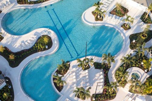 Newly Listed 20 percent Off Golf and Tennis Community Mill Pond Breeze in Wesley Chapel, USA