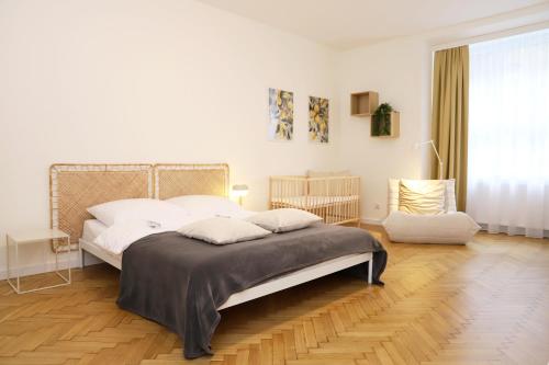 Nowy Kleparz 102 m2 with 3 Separate Bedrooms, Cracovia