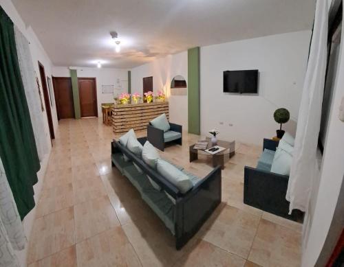Közös társalgó / TV, Versátil apartamento familiar o de trabajo, cerca del Río y Centro Colonial (Versatil apartamento familiar o de trabajo, cerca del Rio y Centro Colonial) in Gualaceo