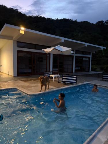 Natural Paradise overlooking the mountains