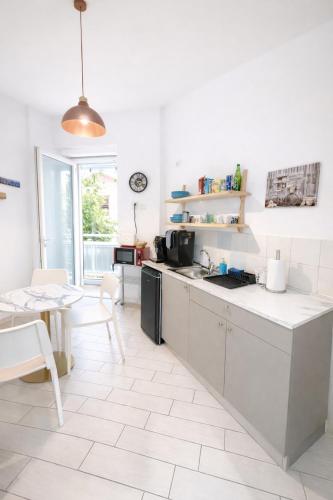 Vomerooms - image 19
