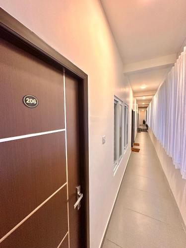 Global Residency in Vazhoor
