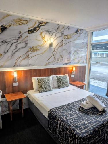 햄튼 빌라 모텔 (Hampton Villa Motel) in 록햄프턴 시내