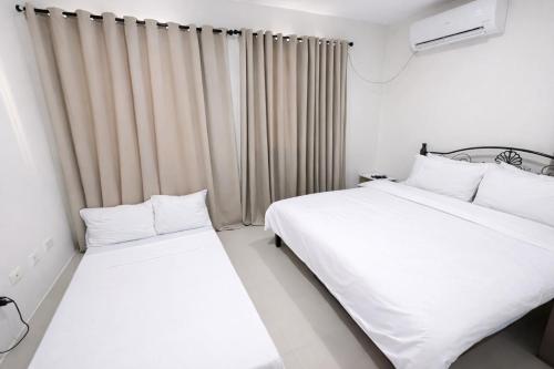 Ben & Ben — other in Pitalo Phase1B Block33 Lot58 Pitalo San Fernando, Cebu, San Fernando Philippines, 6018