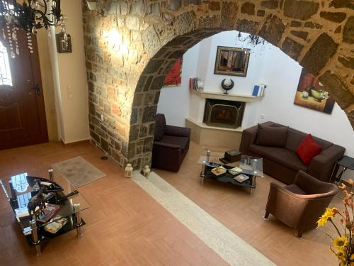 Creta guesthouse ARXONTIKO! in Kastelli