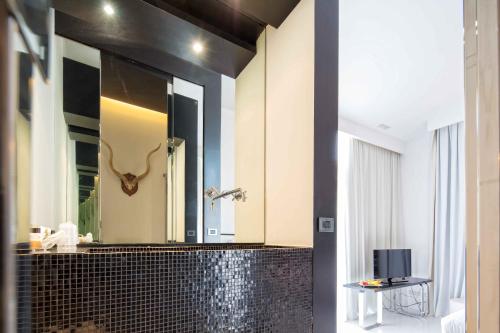 82831146 Riviera Golf Resort