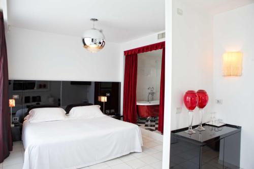 Riviera Golf Resort Room Type - Deluxe Suite