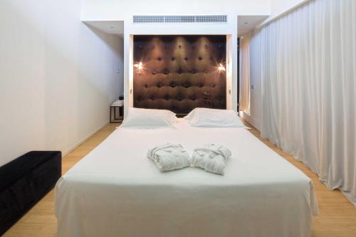 82834345 Riviera Golf Resort