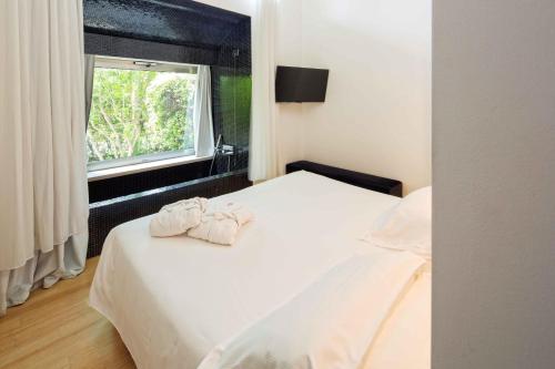 82834355 Riviera Golf Resort