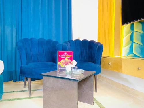 zonă comună salon/TV, Hazelton in Islamabad