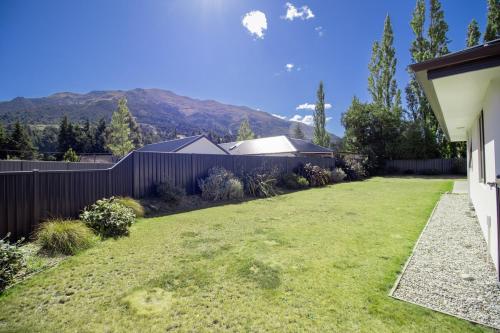 Hāwea Home Haven (Hawea Home Haven) in Lake Hawea