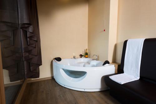 Francesin Active Hotel - image 12