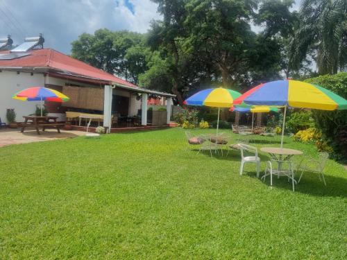 Crocodile Rock Lodge in บูลาวาโย