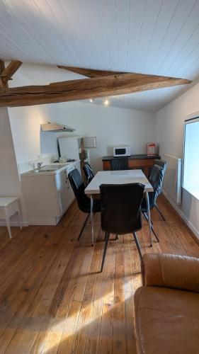 House floor gîte à louer La Copechagnière