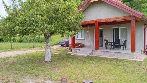 Tampilan eksterior, Topli Kutak in Smailagića Polje