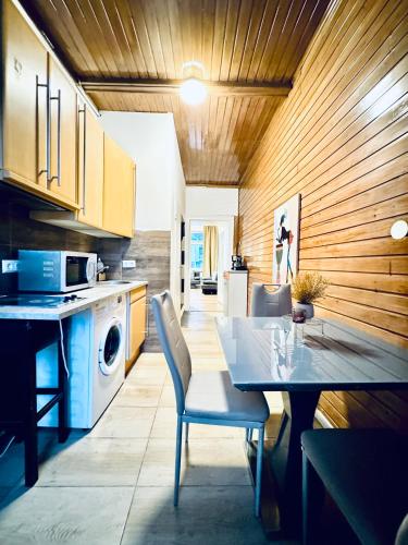 Konyha, Studio Apartment for 3 Steps from FAC Platz in 21. Floridsdorf