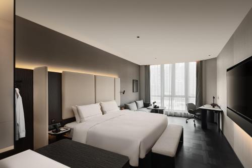 Atour Hotel Ganzhou Wanxiang City Zanxian Road