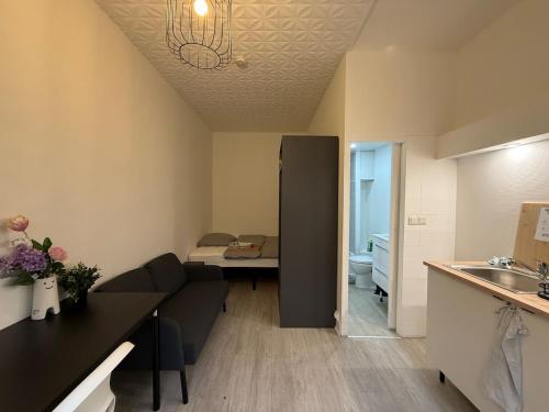 Cozy and functional studio