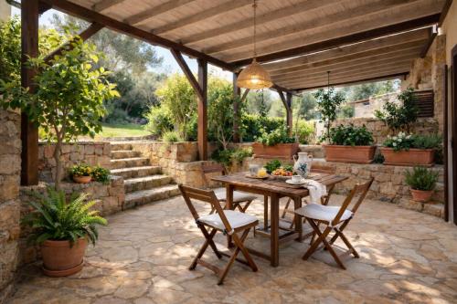 Dimora Li Santi e Casina Matilde by Salento Mare Cielo Travel Slow Live More