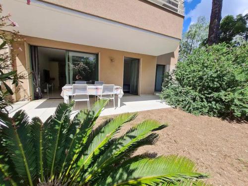 Appartement en centre-ville en rez-de-jardin