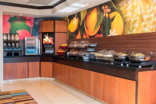 Fairfield Inn & Suites by Marriott Omaha Downtown - image 35