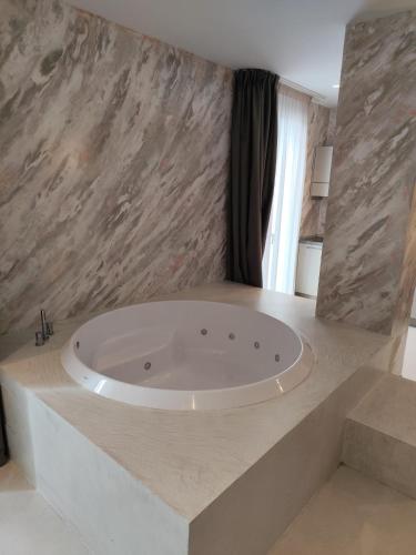 Gabbiano Suites 2