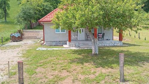 Tampilan eksterior, Topli Kutak in Smailagića Polje