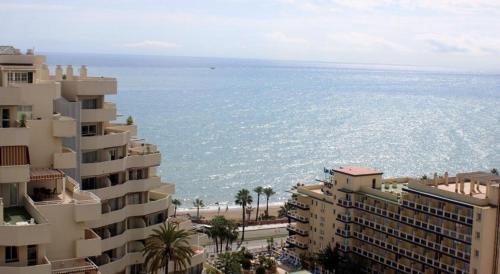 Benal Beach Apartment - image 10