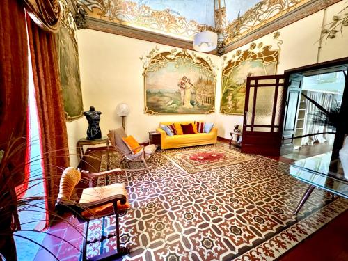 Sakè Maison de Charme - fascinating ancient Sicilian mansion
