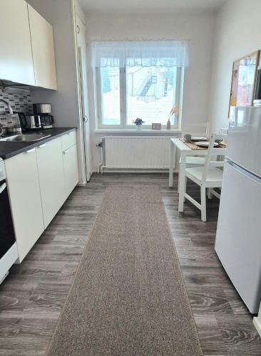 Køkken, Cozy studio in the heart of the city in Hamina