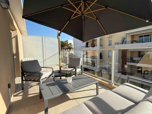 Les Terrasses d'Antibes - 2BR Duplex with Terrace