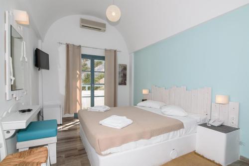 Iris Boutique Hotel - image 5