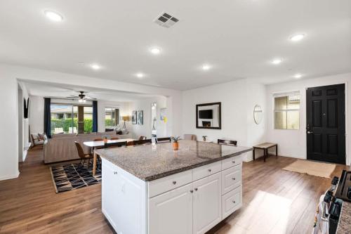 3BD in Gated Community w Private Pool and Spa in Indio, USA