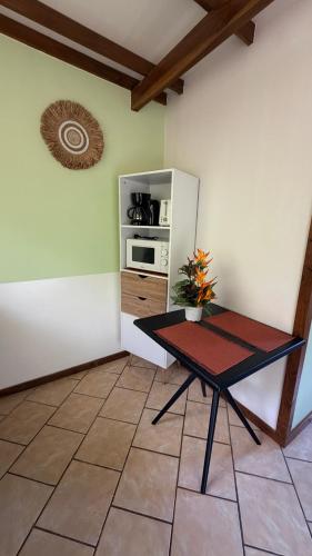 Tesis özellikleri, Vai Hea Lodge in Raiatea