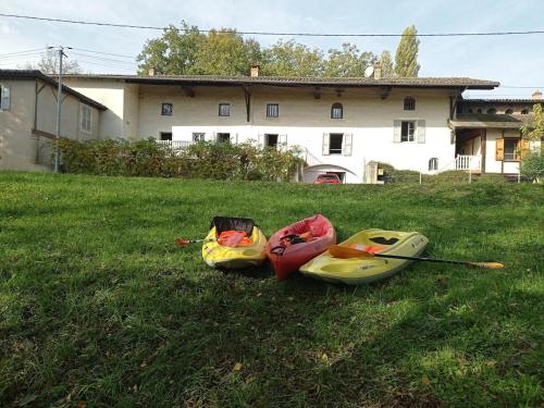 Gite de l'ile en bord de Saône (Gite de l'ile en bord de Saone) in Романеш-Торон