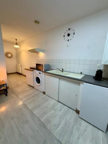 Jasmin in 布爾萊瓦朗克